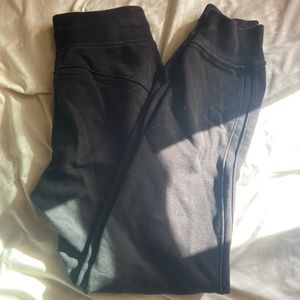 Lululemon joggers/ sweats